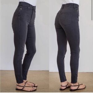 AYR the riser high waisted black/gray jean size 26